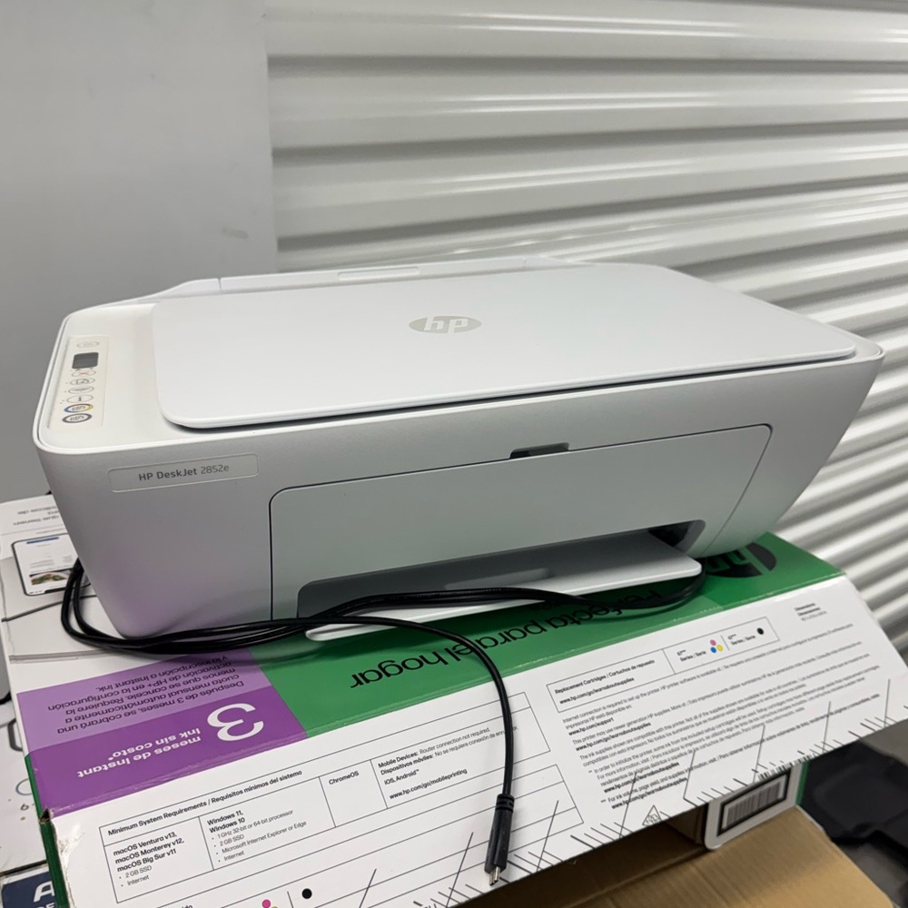 HP DeskJet 2852e Wireless All-in-One Color Inkjet Printer - Picture 6 of 16